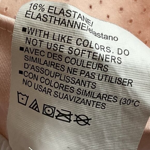 UNDER ARMOUR HEATGEAR LOOSE SHORTS EUC - Picture 9 of 13